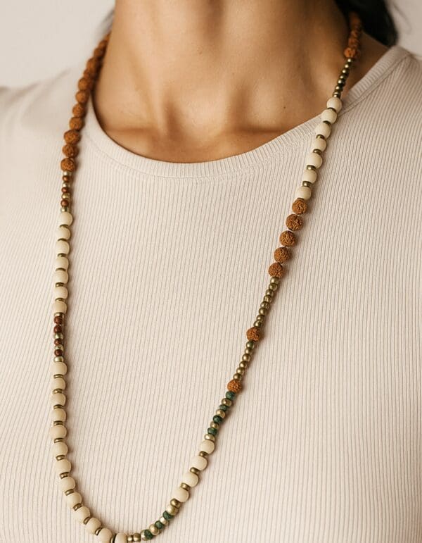Collar Shanti