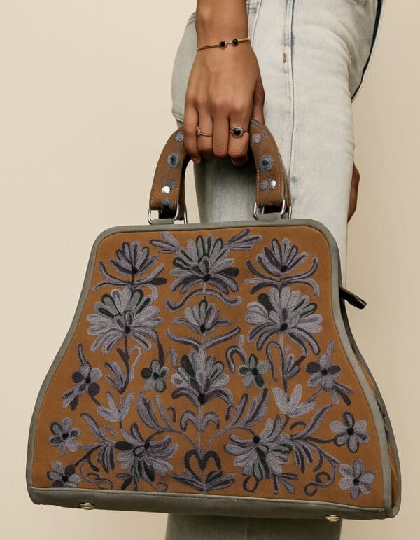 Bolso piel bordado Amrita - Imagen 2