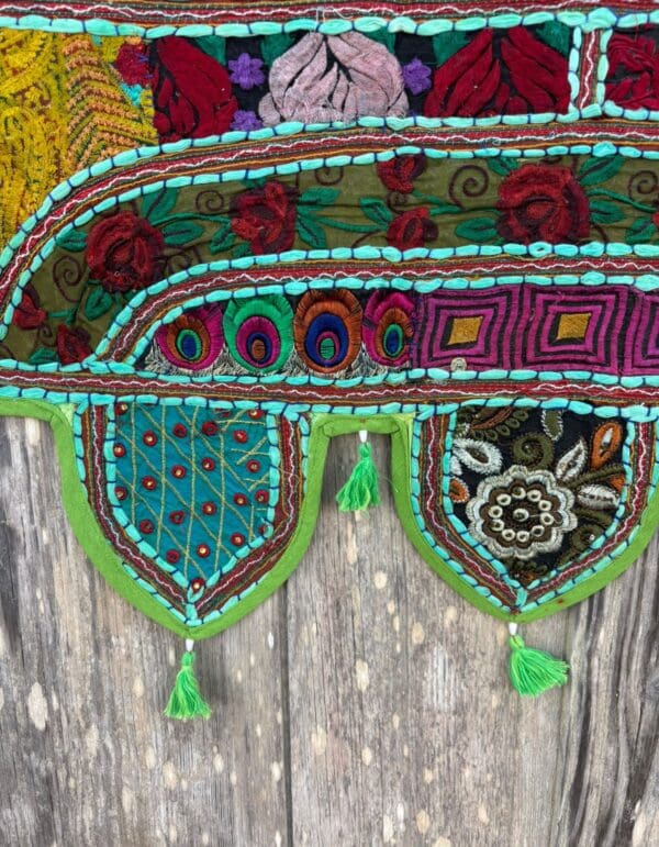 Toran patchwork – borlas verdes - Imagen 2
