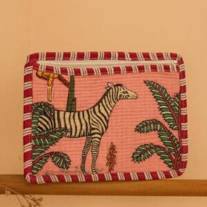 Monedero artesanal Selva Rosa