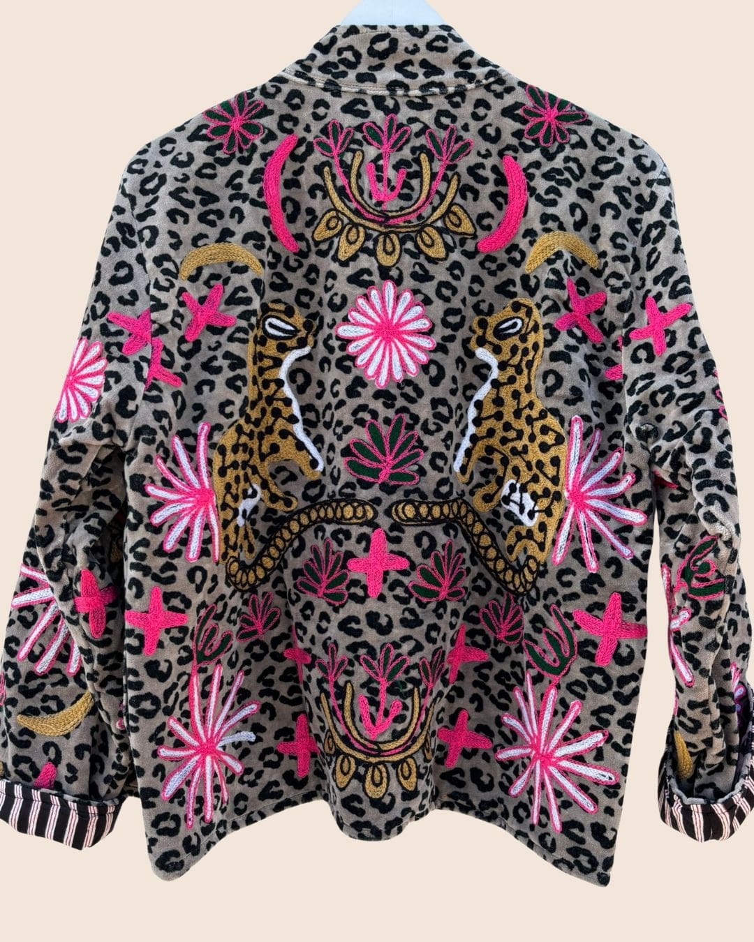 Chaqueta bordada Animal print – (reversible) - Imagen 2
